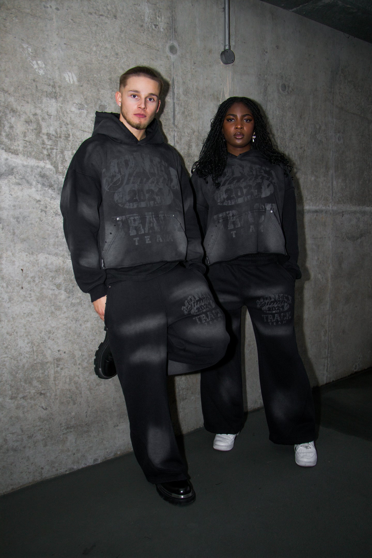 V1 Concrete Tracky