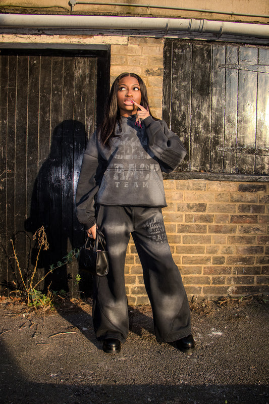 V1 Concrete Tracky